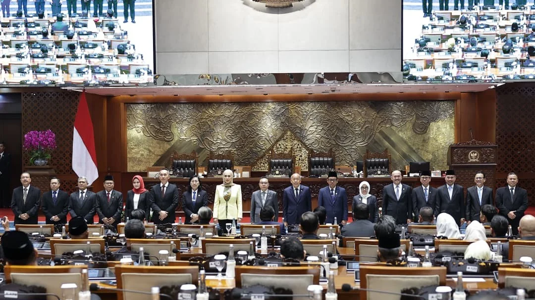 RAPAT PARIPURNA DPR SETUJUI 14 CALON HAKIM AGUNG DAN HAKIM AD HOC PADA MAHKAMAH AGUNG